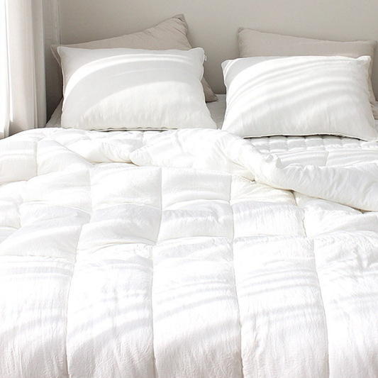 Тав тухтай ор дэрний иж бүрдэл