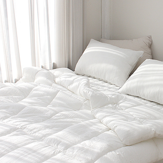 Тав тухтай ор дэрний иж бүрдэл